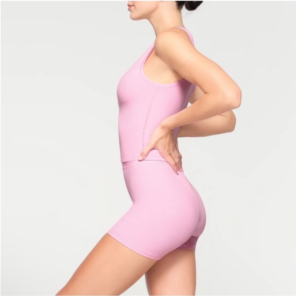 SKIMS Light Pink Ribbed Tank Top - Picture 5 of 6